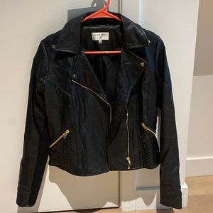 Faux leather jacket, crop, gold zipper and buttons